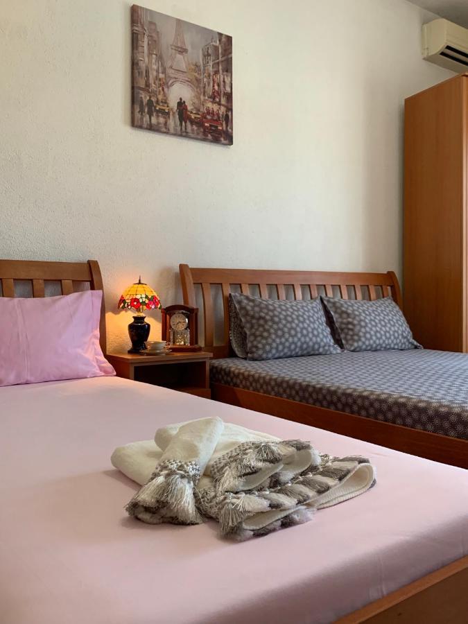 Guest House Nuhii Ulcinj Exterior foto