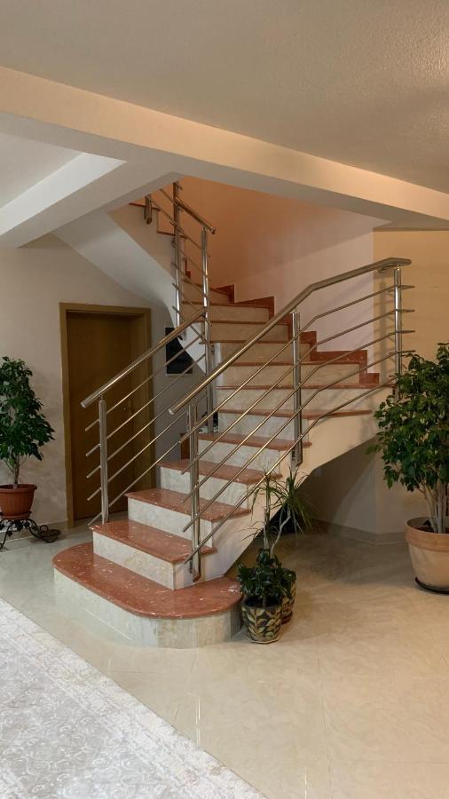 Guest House Nuhii Ulcinj Exterior foto