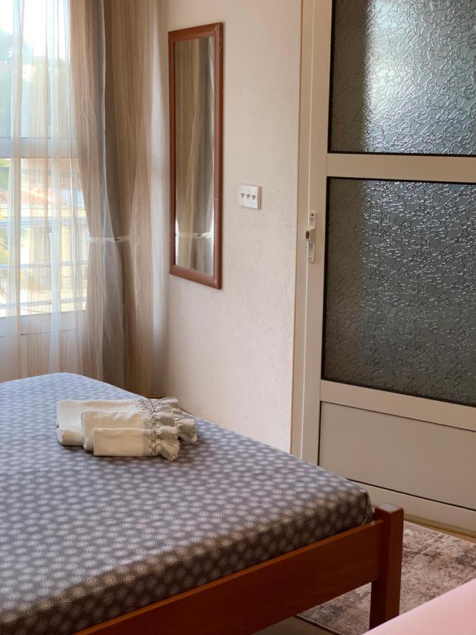 Guest House Nuhii Ulcinj Exterior foto